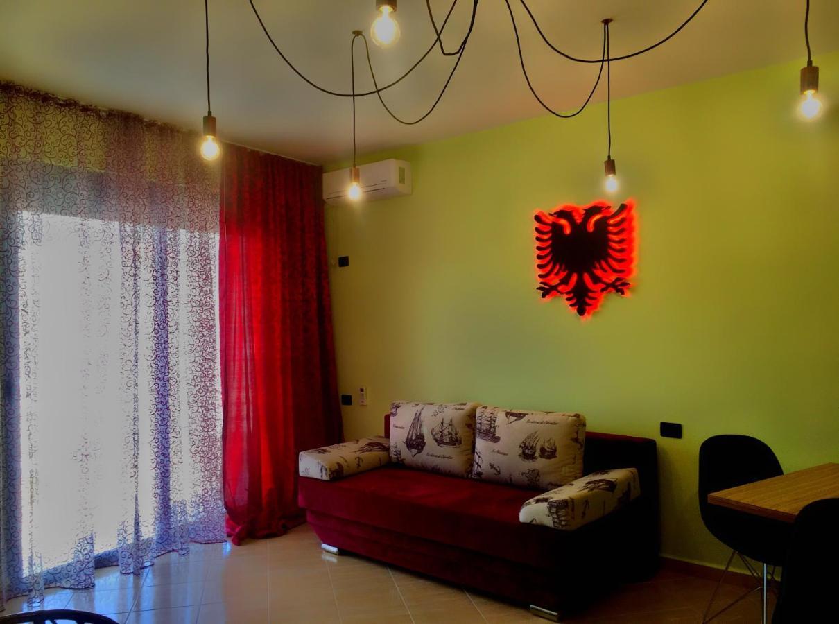 סרנדה Luxury Holiday In Royal Apartment For King And Queen מראה חיצוני תמונה
