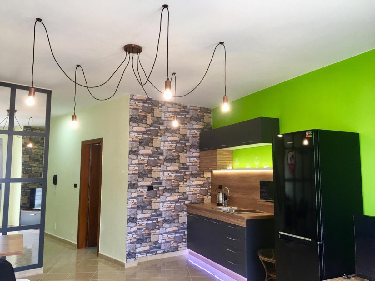 סרנדה Luxury Holiday In Royal Apartment For King And Queen מראה חיצוני תמונה