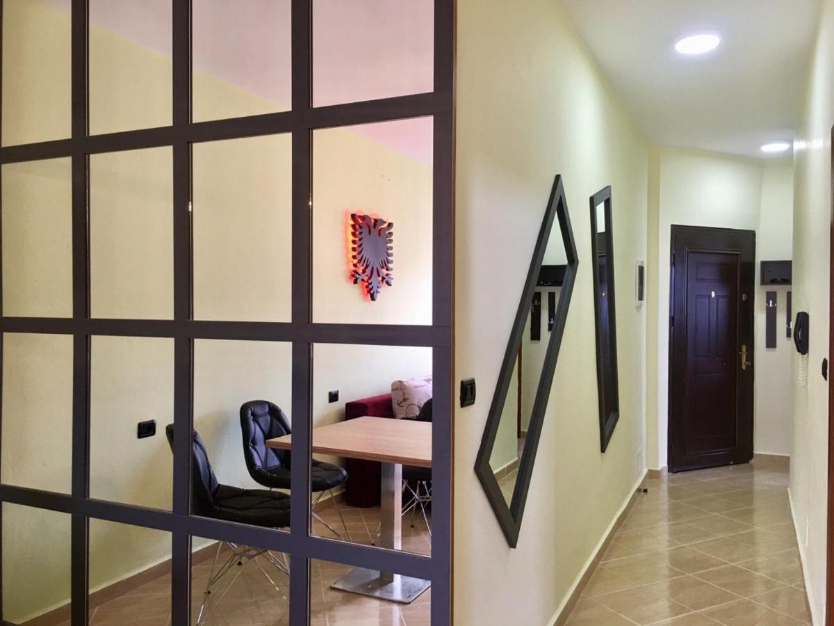 סרנדה Luxury Holiday In Royal Apartment For King And Queen מראה חיצוני תמונה