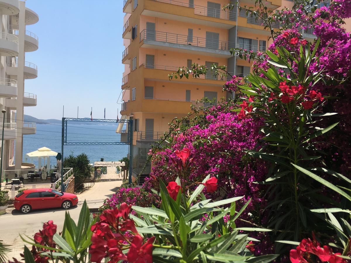 סרנדה Luxury Holiday In Royal Apartment For King And Queen מראה חיצוני תמונה